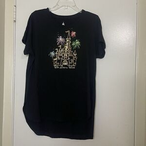 Disney Parks Black split hem scoop neck sequin castle tshirt size XL